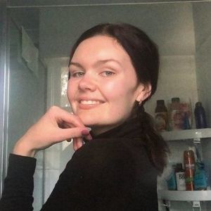 Meet your Posher, Tanisha